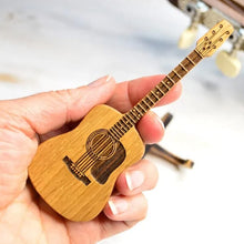 Load image into Gallery viewer, Wooden Acoustic Guitar Pick Box