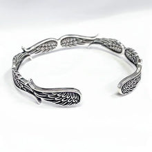 Load image into Gallery viewer, Angel Wings Vintage Style Sterling Bracelet