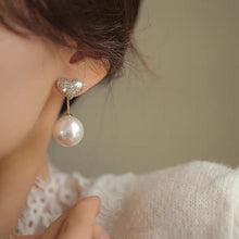Load image into Gallery viewer, Heart Pearl Earrings