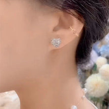Load image into Gallery viewer, Heart Pearl Earrings