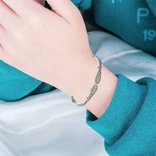 Load image into Gallery viewer, Angel Wings Vintage Style Sterling Bracelet