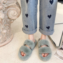 Load image into Gallery viewer, Women's Winter Plush Slippers