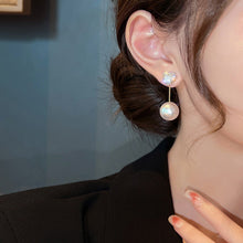 Load image into Gallery viewer, Heart Pearl Earrings