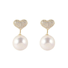 Load image into Gallery viewer, Heart Pearl Earrings
