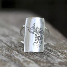Load image into Gallery viewer, Hummingbird Ring
