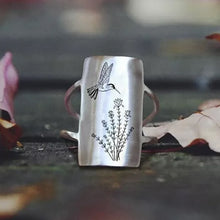 Load image into Gallery viewer, Hummingbird Ring