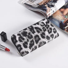 Load image into Gallery viewer, Women Classic Leopard Animal Print Long Wallets
