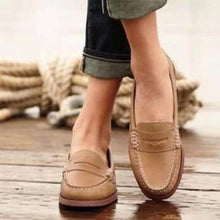Load image into Gallery viewer, Women Soft Moccasins With Genuine Leather Flats