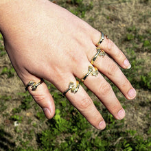 Load image into Gallery viewer, Hug Ring - For Friends Mother Sister Girlfriend
