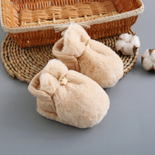 Load image into Gallery viewer, Baby Cartoon Plush Cotton Toddler Shoes