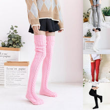 Load image into Gallery viewer, Hand-knitted Winter Stockings