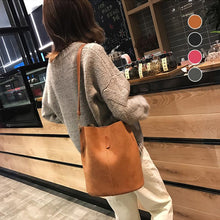 Load image into Gallery viewer, Women vintage shoulder bag with large capacity