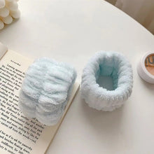 Load image into Gallery viewer, Microfiber Wrist Wash Towel Band