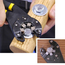 Load image into Gallery viewer, Multi-function Logger Head Bionic Grip Wrench