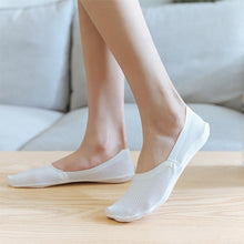 Load image into Gallery viewer, Breathable Ice Silk Socks