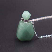 Load image into Gallery viewer, Crystal Perfume Diffuser Necklace