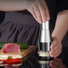 Load image into Gallery viewer, Kitchen Pressed Garlic Chopper