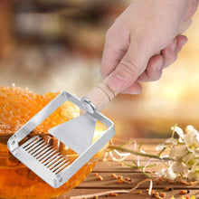 Load image into Gallery viewer, Honey Uncapping Scraper