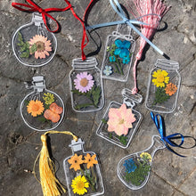 Load image into Gallery viewer, 🌸Dried Flower Bookmarks Set