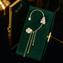 Load image into Gallery viewer, Butterfly Tassel Style Zircon Earrings
