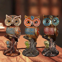 Load image into Gallery viewer, Resin Owl Ornament