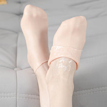 Load image into Gallery viewer, Moisturizing Glove Set