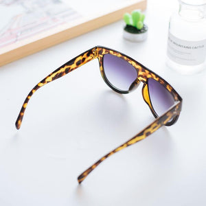 Women Classic Oversized Luxury Gradient Shield-Shaped Sunglasses