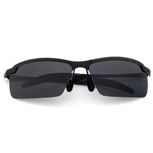 Load image into Gallery viewer, PHOTOCHROMIC SUNGLASSES WITH POLARIZED LENS